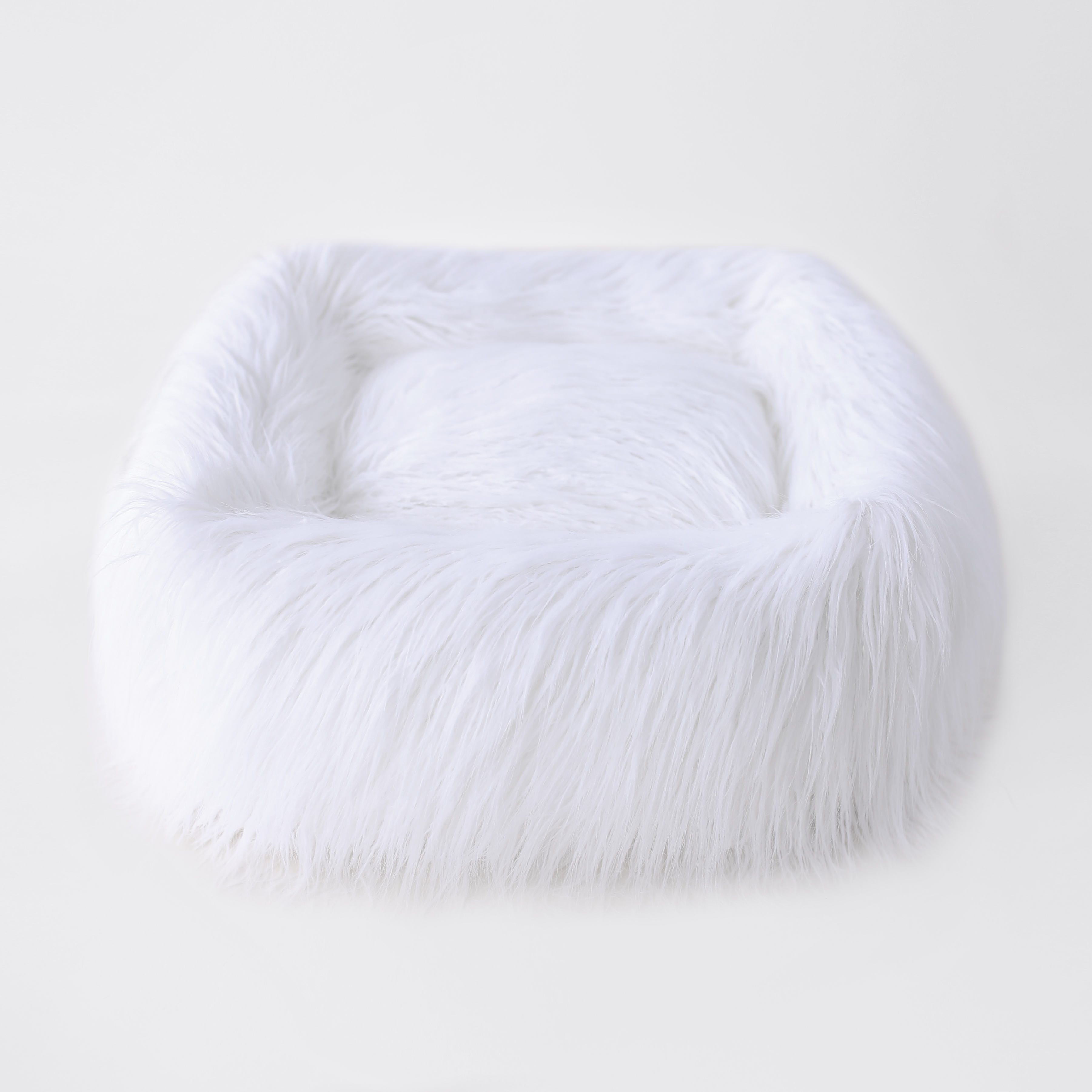 Pet Boutique - Dog Bed - White Yak Faux Fur Dog Bed by Hello Doggie