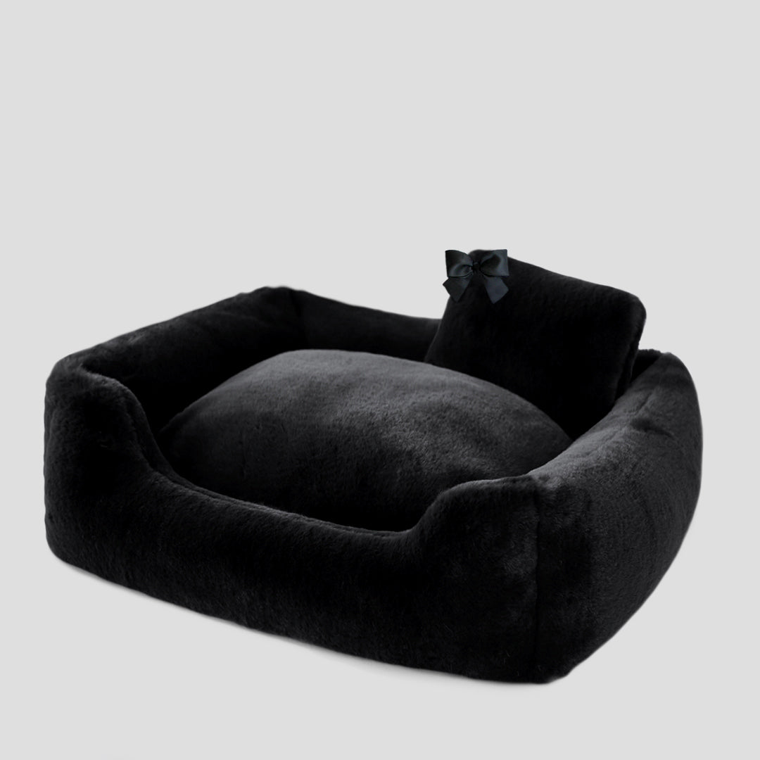 Divine Dog Bed: Black