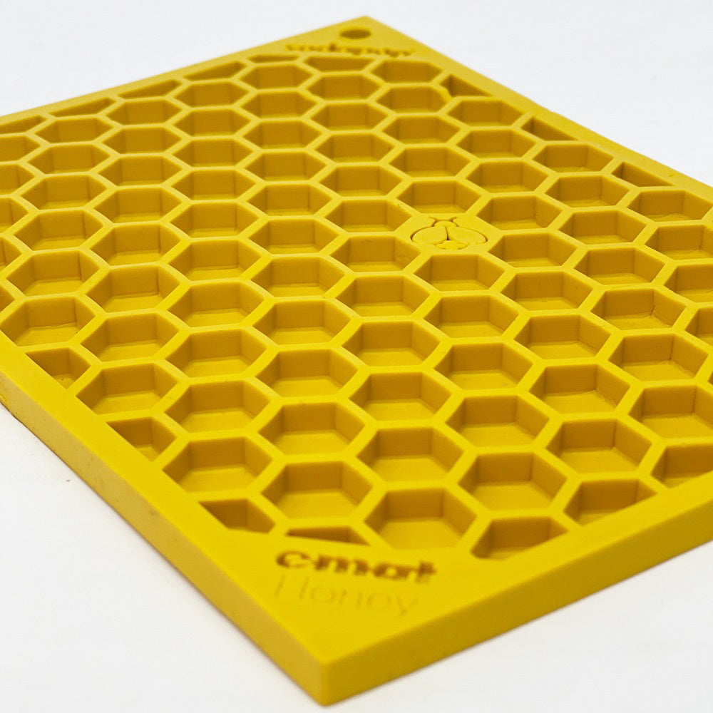 Pet Boutique - Dog Dining - Honeycomb Design Enrichment Lick Mat by SodaPup