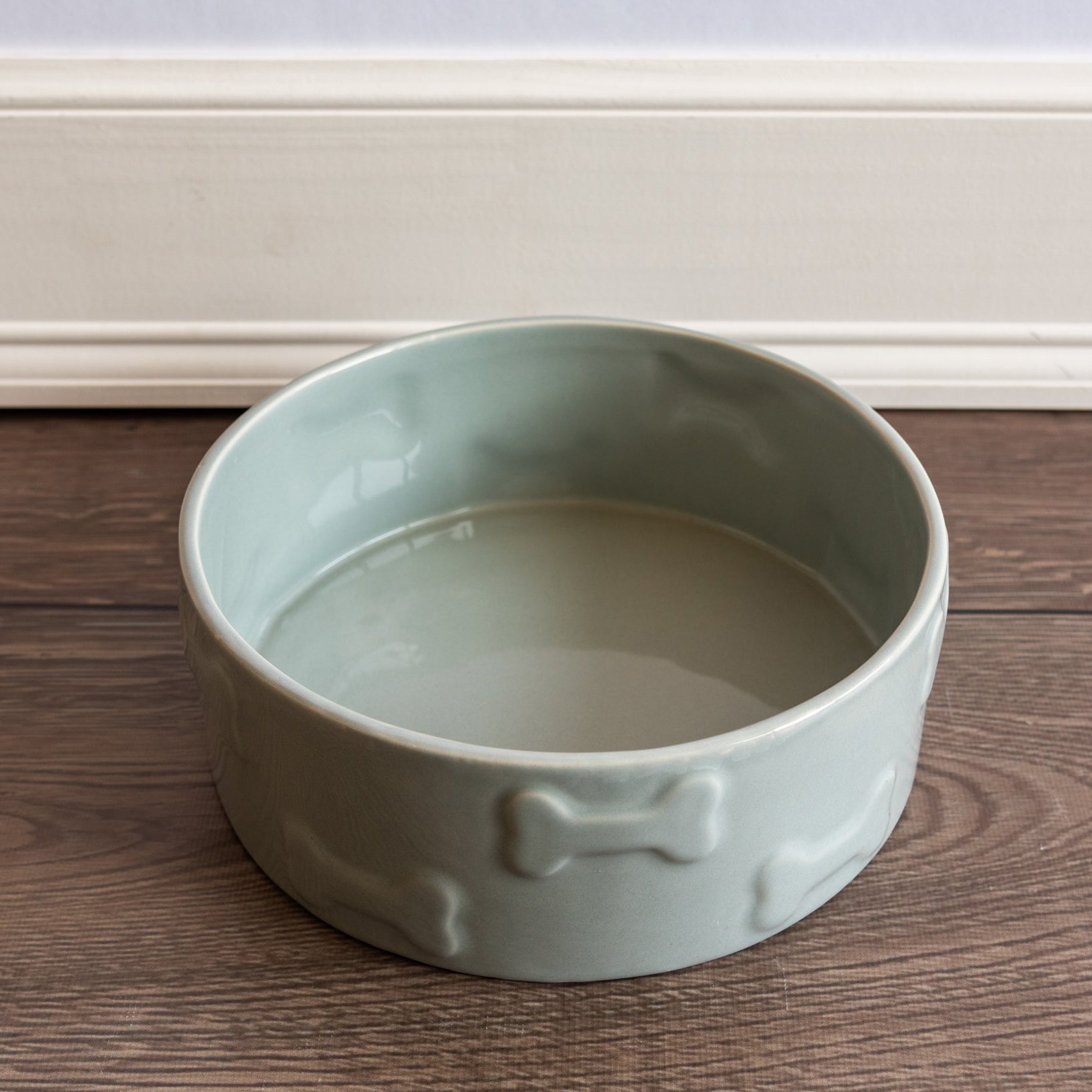 Pet Boutique - Dog Dining - Pet Bowls - Grey Manor Pet Bowl by Park Life Designs