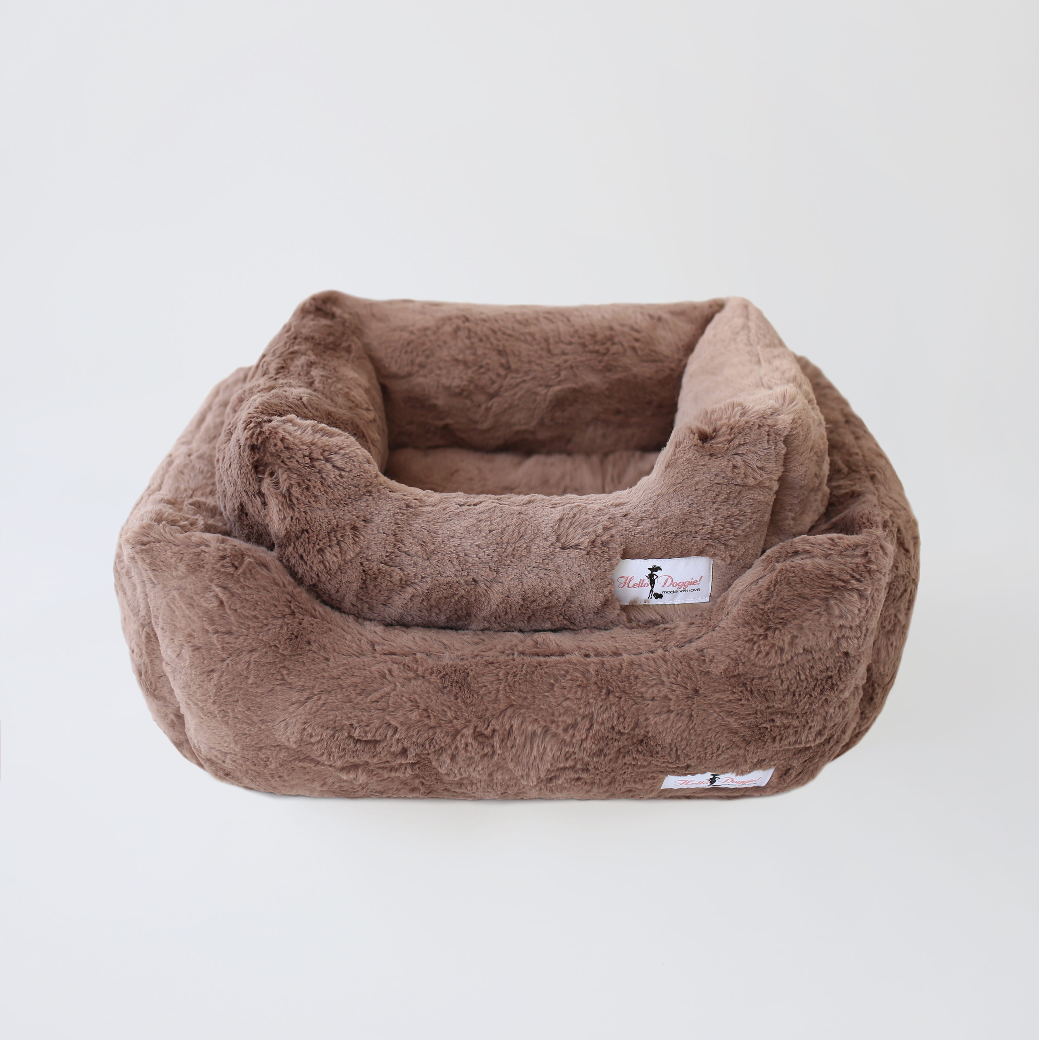 Pet Boutique - Designer Dog Beds - Hello Doggie - Bella Dog Bed
